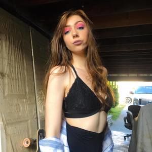 Meet your Posher, Savannah